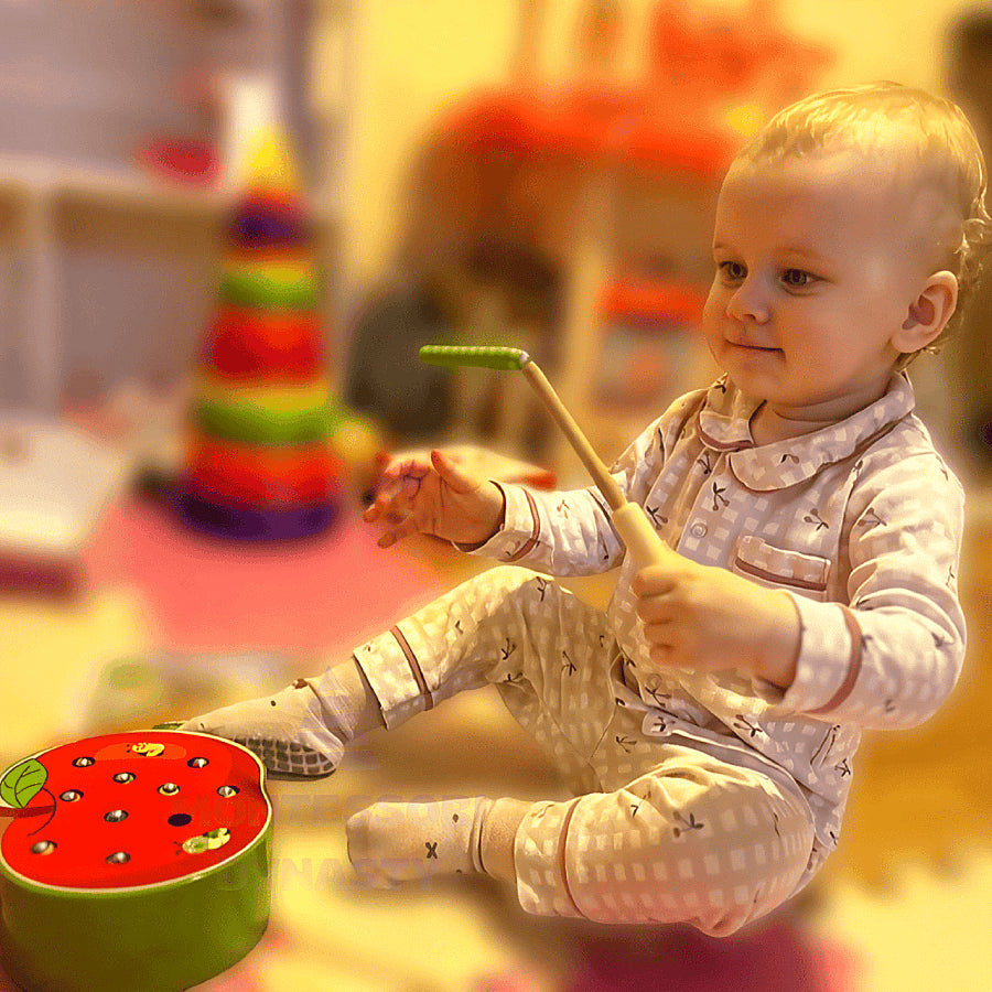 Montessori Catch the Worms